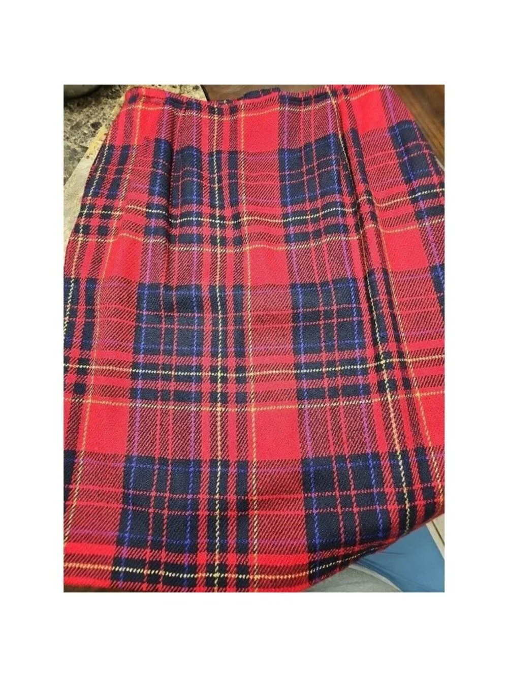LIZ CLAIBORNE Women’s Vintage Red Plaid Knee Length Pencil Skirt Size 10 Wool